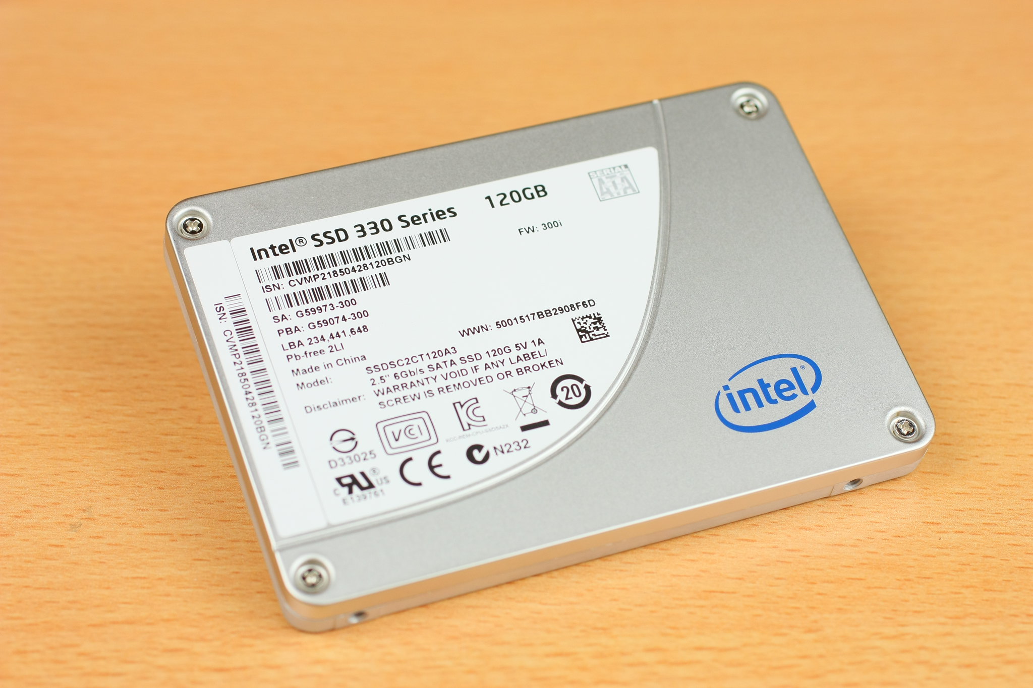 Ssd drives. 1tb Intel SSD 2.5. Intel 330 SSD. Ssdsc2bw120h6. Ct1000p3ssd8.