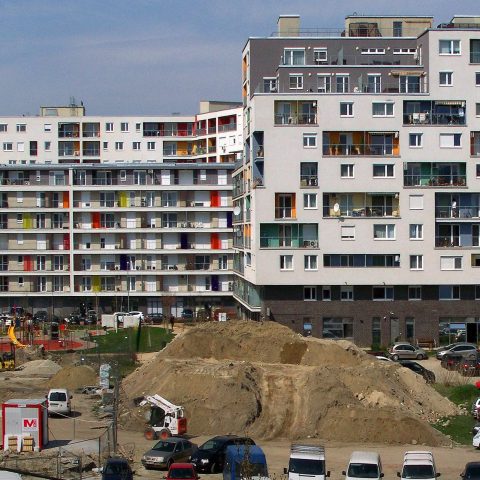 A City Home lakópark a fõváros IX. kerületében a Vágóhíd, a Mester és a Máriássy utcák által határolt területen. Az oda épült és épülõ, összesen mintegy 1600 modern társasházi lakás egy részébe már beköltöztek a lakók. Forrás: MTVA/Bizományosi: Jászai Csaba